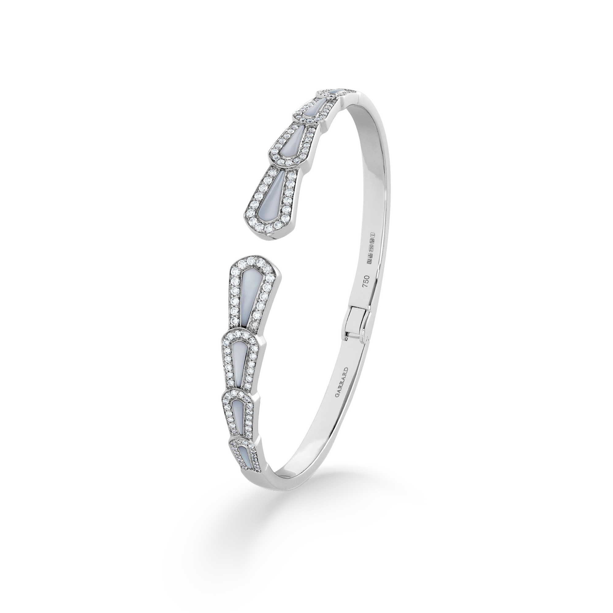Garrard Fanfare Symphony jewellery collection Diamond and Mother of Pearl Bracelet In 18ct White Gold 2015949 2015853 2015950 Hero View