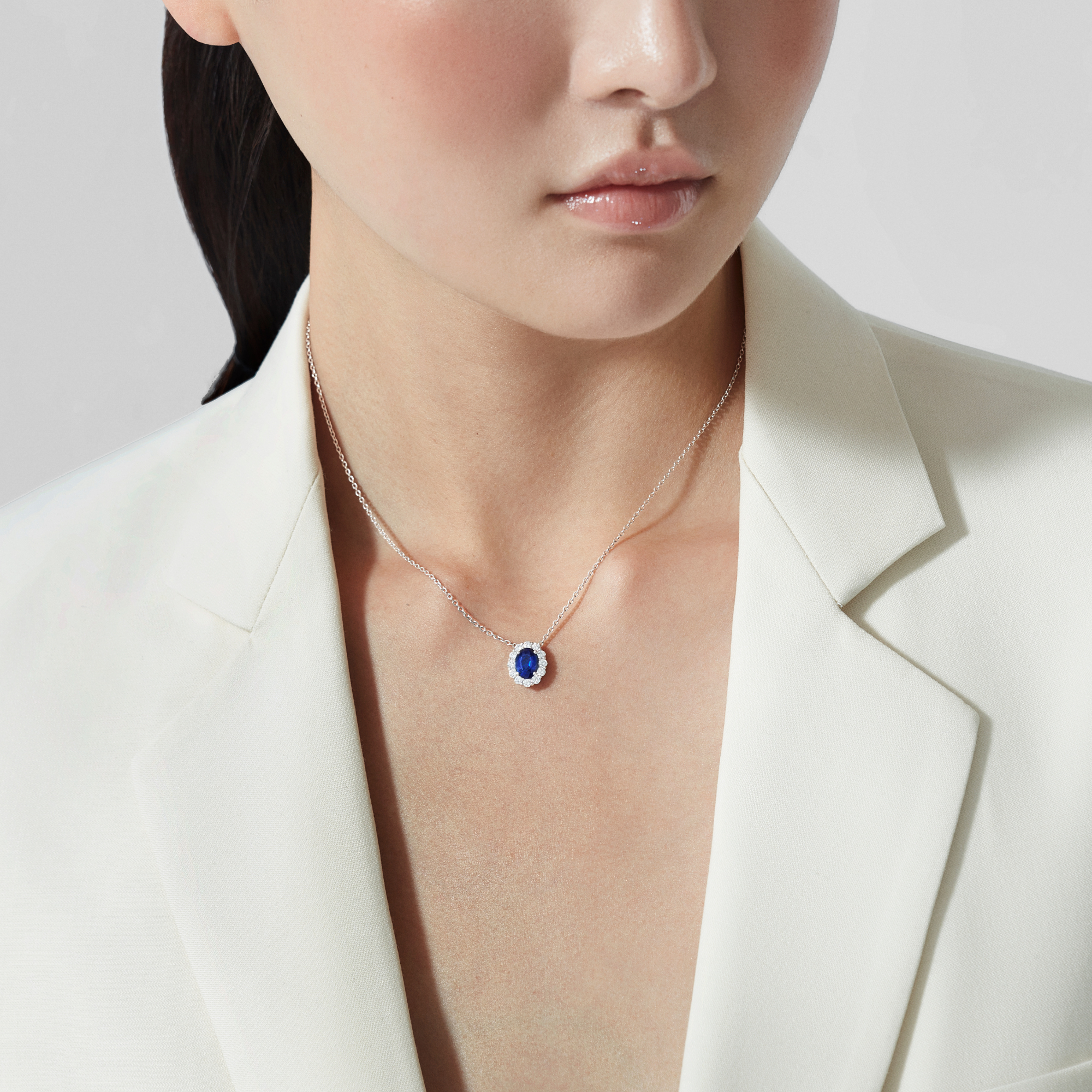 1735 Sapphire Pendant | In Platinum with Diamonds
